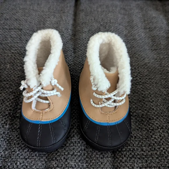 NWOT Baby Boy Winter Lot Of Clothes Size 3-6 Months - Picture 2 of 9